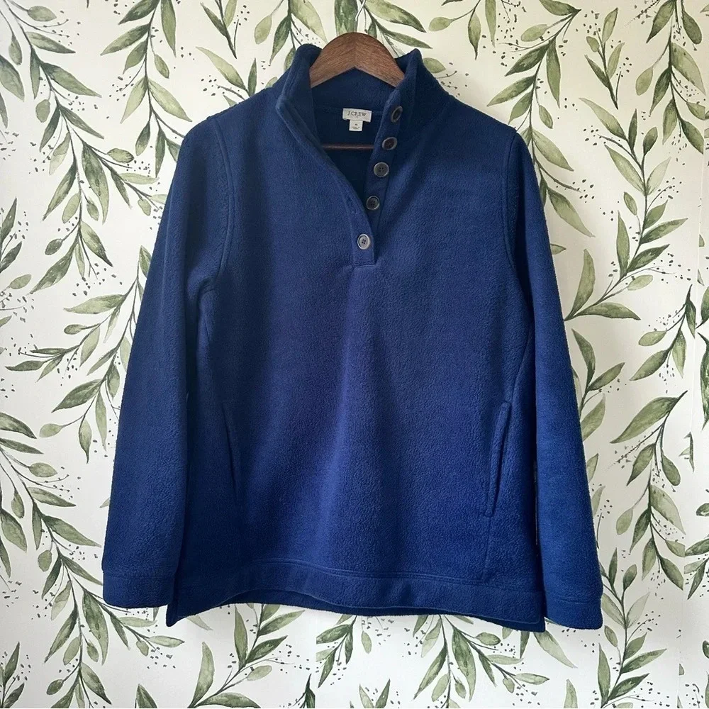 J Crew 1/4 snap fleece. Size small. Blue.